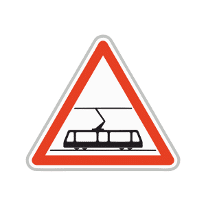 Panneau de danger signalant un passage de tramway proposé par Ingénia