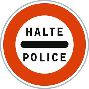 B5b-Arret-au-poste-de-police