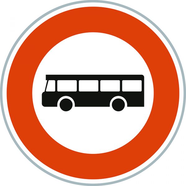 B9f - Accès interdit aux véhicules de transport
